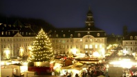 Saarbrücker Schloss am Weihnachtsmarkt