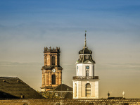 Friedenskirche und Ludwigskirche (Foto: Marisa Winter/Landeshauptstadt)