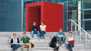 Ausschnitt Webseite der Deutsche Hochschule für Prävention und Gesundheitsmanagement (DHfPG, Foto: Hochschule)  Ausschnitt Webseite der Deutsche Hochschule für Prävention und Gesundheitsmanagement (DHfPG, Foto: Hochschule)