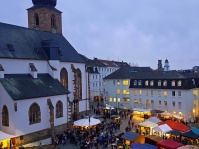 Alt-Saarbrücker Weihnachtsmarkt an der Schlosskirche