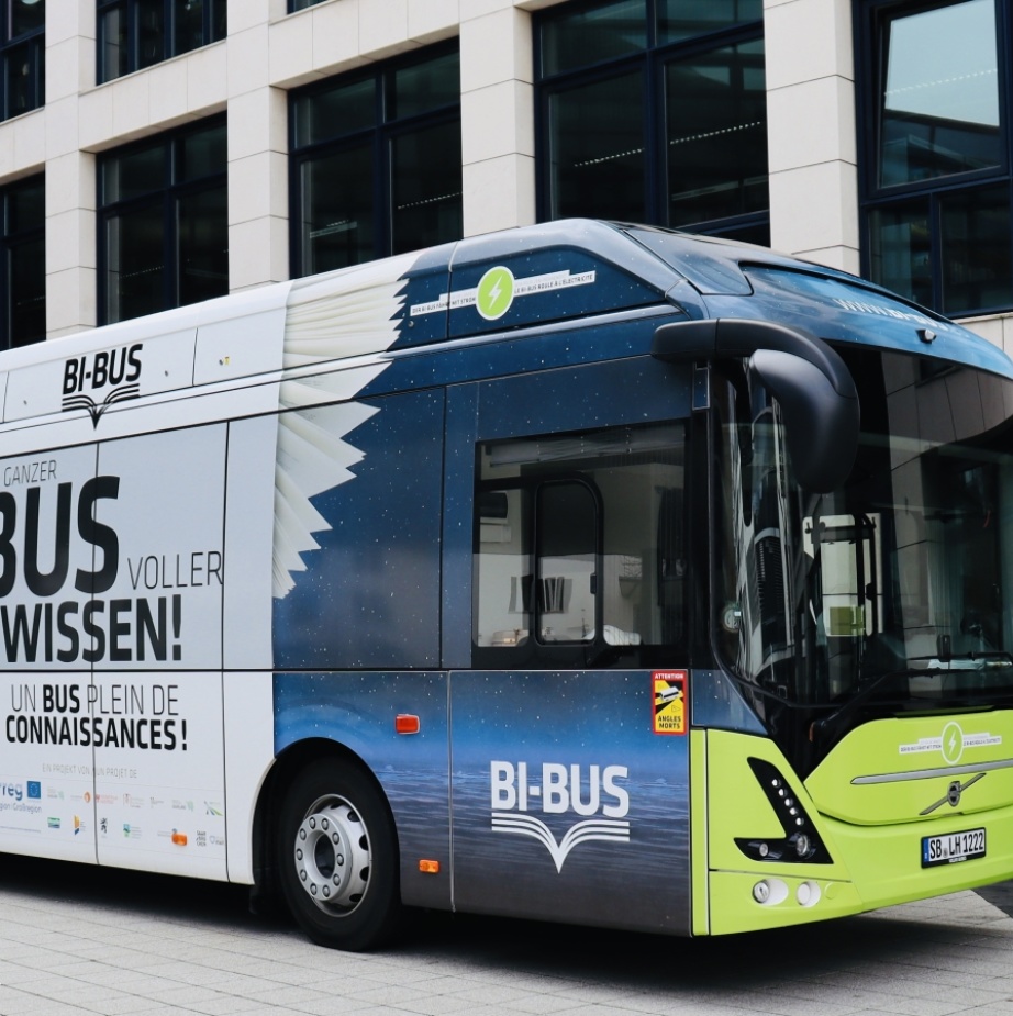BI-BUS der Stadtbibliothek Saarbrücken