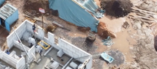 Drohnenaufnahme Rohbau Albertstraße: Erdgeschoss des 1. Baukörpers